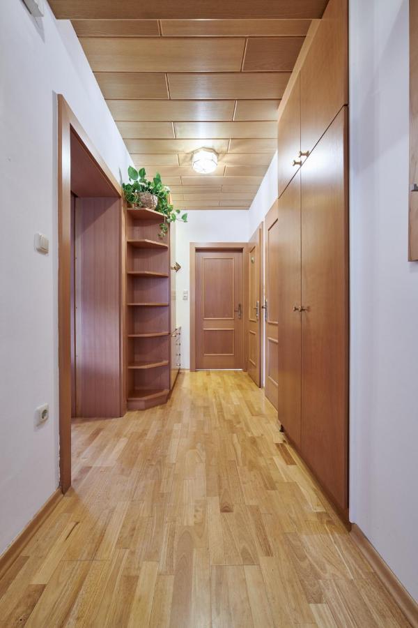Ferienwohnung Aoli Гмунден Екстер'єр фото